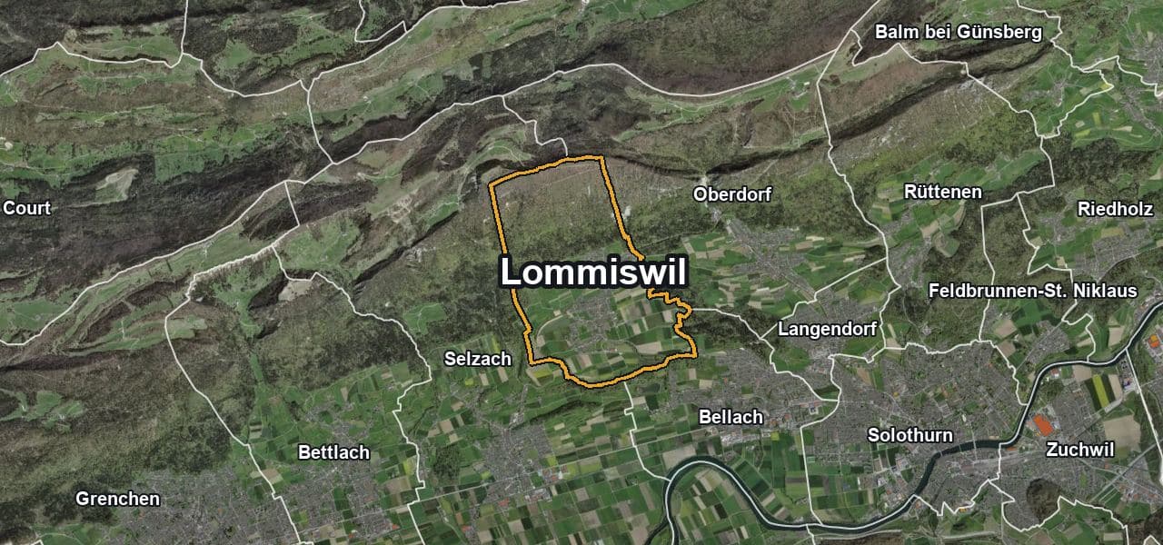 Luftbild von Lommiswil mit Gemeindegrenze, Nachbargemeinden und Solareignung der Dächer