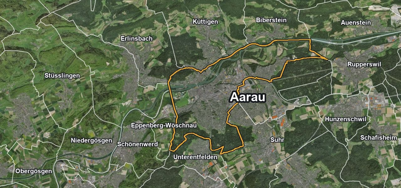 Luftbild von Aarau mit Gemeindegrenze, Nachbargemeinden und Solareignung der Dächer