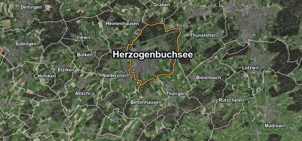 Luftbild von Herzogenbuchsee mit Gemeindegrenze, Nachbargemeinden und Solareignung der Dächer