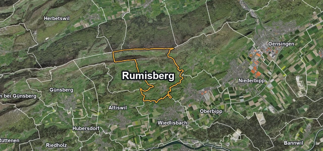 Luftbild von Rumisberg mit Gemeindegrenze, Nachbargemeinden und Solareignung der Dächer