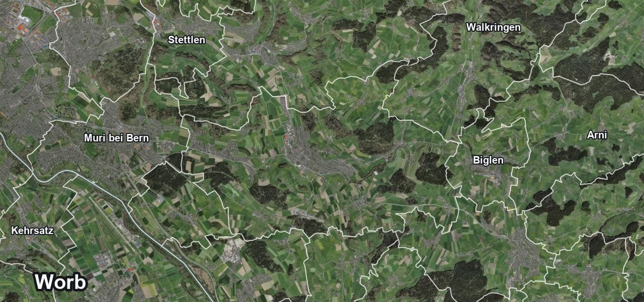 Luftbild von Worb mit Gemeindegrenze, Nachbargemeinden und Solareignung der Dächer
